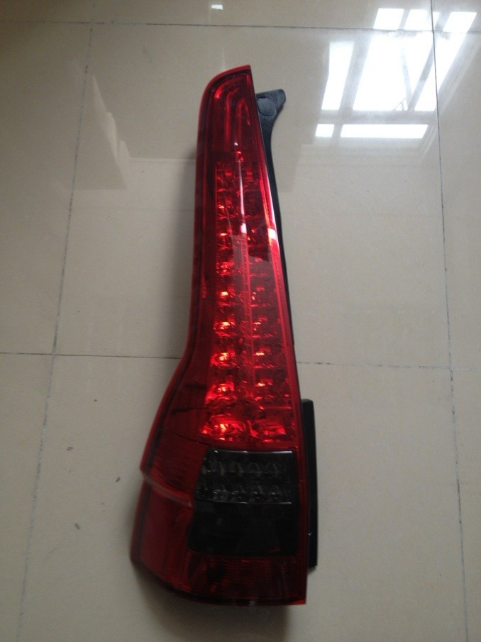 ĐÈN HẬU LED NGUYÊN BỘ CẢ VỎ MẪU 2 CRV 2007